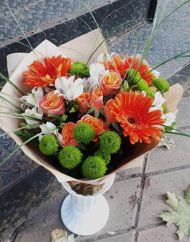 Букет цветов из: Герберы, Хризантемы, Альстромерии и Розы в Оханске