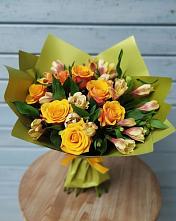 Букет цветов из:  Альстромерии и Розы в Оханске