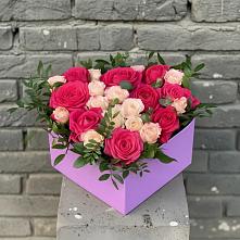 Цветочная композиция из Розы в коробке в Оханске