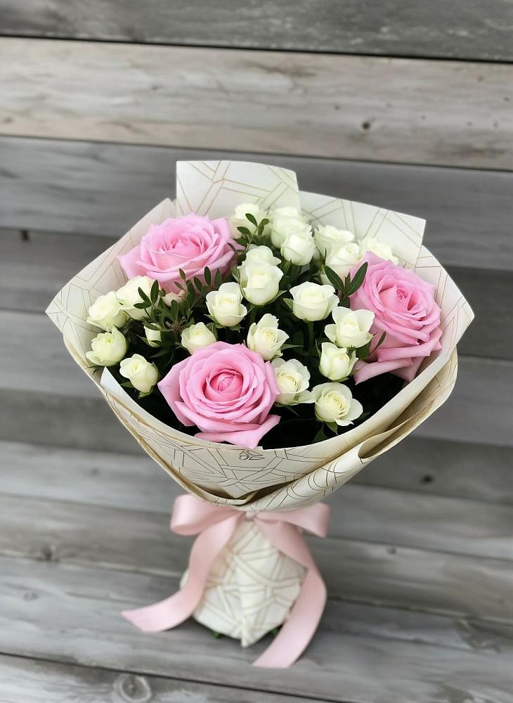 Букет цветов из: Розы в Оханске