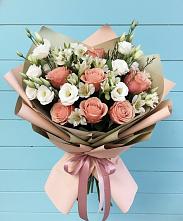 Букет цветов из:  Розы, Альстромерии и Лизиантусы в Оханске