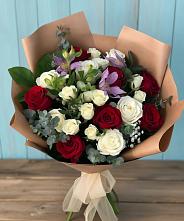 Букет цветов из:  Розы и Альстромерии в Оханске