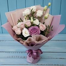 Букет цветов из:  Розы и Лизиантусы в Оханске