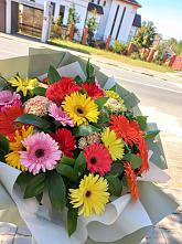 Букет цветов из:  Герберы #REPLACE_PRED# Оханске