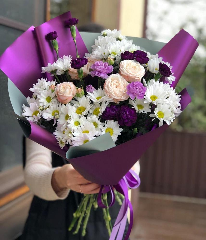 Букет цветов из: Хризантемы, Гвоздики и Розы в Оханске