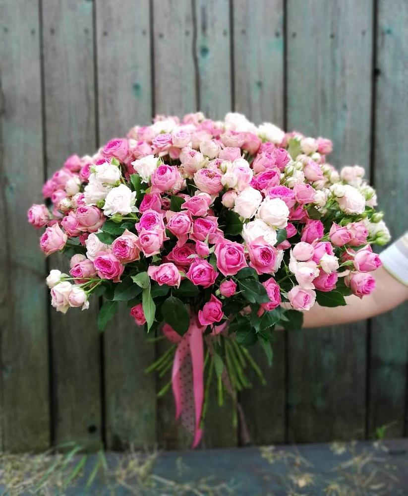 Букет Розовые кустовые розы Натали и Лав Лидия в Оханске