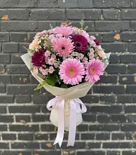 Букет цветов из:  Герберы и Хризантемы в Оханске